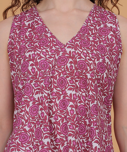 Dahlia Wine Midi Dress 🌺